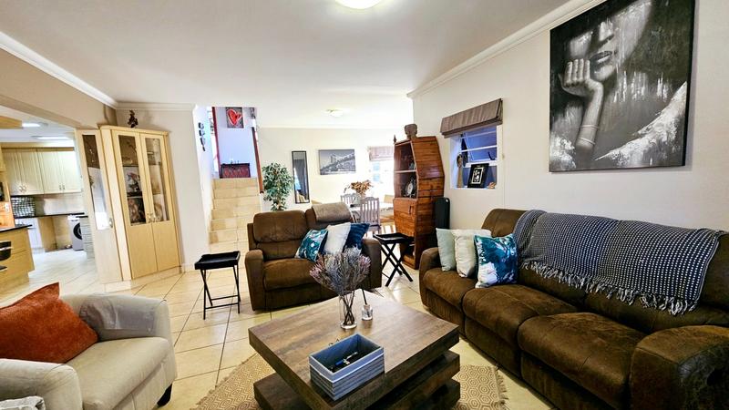 3 Bedroom Property for Sale in Island View Western Cape